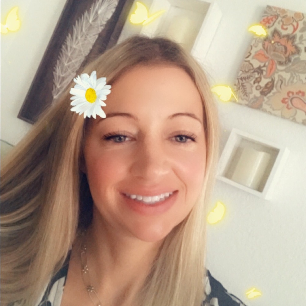 Meet your Posher, Amanda